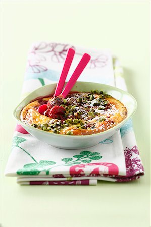 simsearch:825-06817915,k - Cherry and pistachio clafoutis Stock Photo - Rights-Managed, Code: 825-06817587