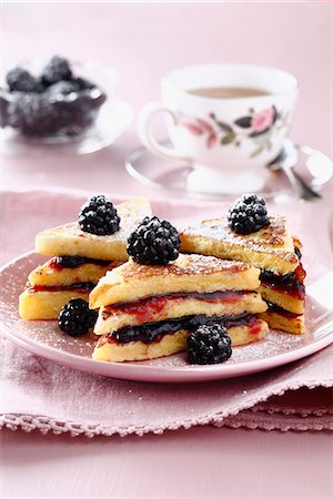 summer still life - Club sandwich-style french toast with rose and blackberry jam Stock Photo - Rights-Managed, Code: 825-06817626