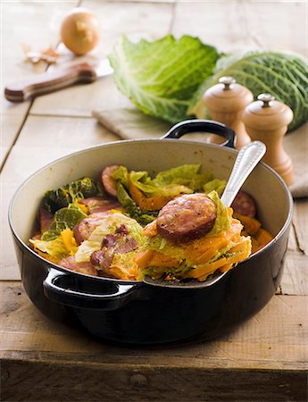 simsearch:825-06815812,k - Pumpkin,cabbage and Morteau sausage hotpot Photographie de stock - Rights-Managed, Code: 825-06817796