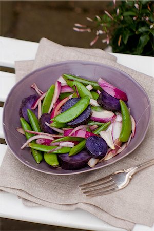 simsearch:652-06818883,k - Crisp vegetable salad Photographie de stock - Rights-Managed, Code: 825-06817986