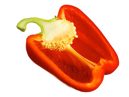 simsearch:652-06818778,k - Cut out half a red pepper Photographie de stock - Rights-Managed, Code: 825-07076487