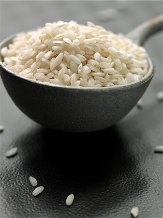 simsearch:825-05985057,k - Round white rice for risotto Stock Photo - Rights-Managed, Code: 825-07076544