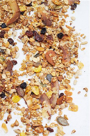 simsearch:825-07076791,k - Granola,basic recipe Photographie de stock - Rights-Managed, Code: 825-07076789