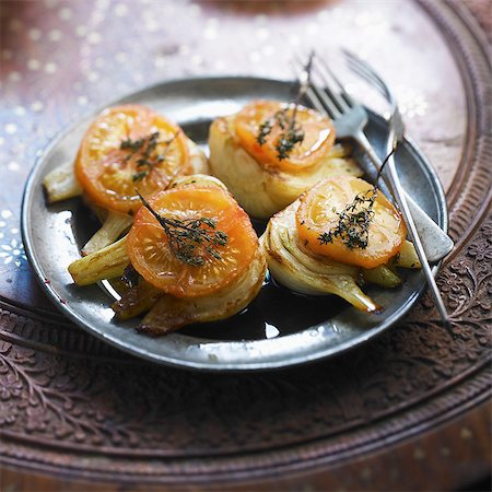 Fennel bulb and thyme Tajine Stock Photo - Rights-Managed, Code: 825-07076975