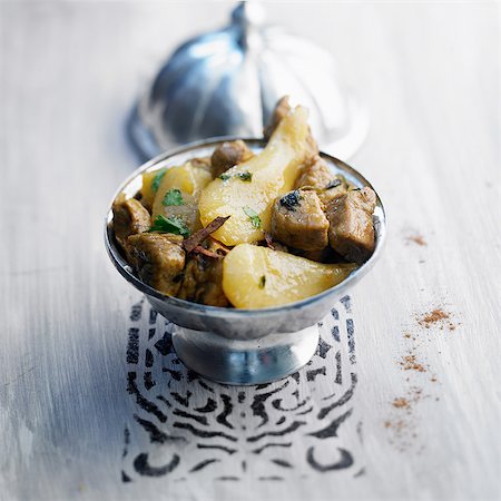 Veal and caramelized pear Tajine Stock Photo - Rights-Managed, Code: 825-07076994