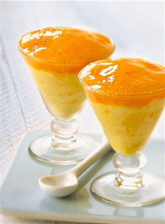 Orange mousse with pureed kaki Stock Photo - Rights-Managed, Code: 825-07077035