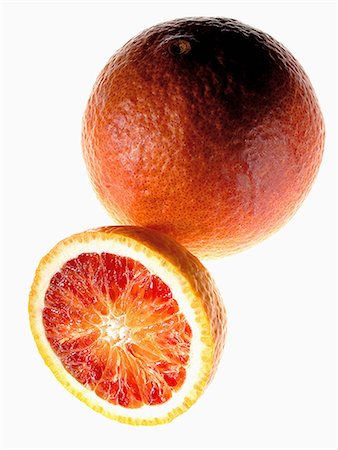 simsearch:652-05808400,k - Cut-out blood orange Stock Photo - Rights-Managed, Code: 825-07077281