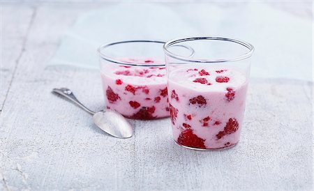 simsearch:825-05836955,k - Raspberry terrine Photographie de stock - Rights-Managed, Code: 825-07077352