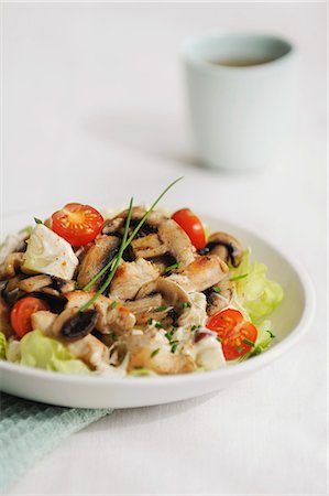 simsearch:825-06816695,k - Mushroom salad Photographie de stock - Rights-Managed, Code: 825-07077461