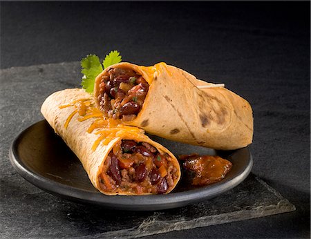 Chili con carne burritos Stockbilder - Lizenzpflichtiges, Bildnummer: 825-07077509