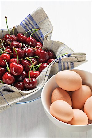 simsearch:825-05835910,k - Cherries and organic eggs Stock Photo - Rights-Managed, Code: 825-07077588