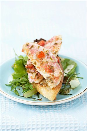 simsearch:825-06047693,k - Red mullet fillets with tomatoes and herbs on toast Stock Photo - Rights-Managed, Code: 825-07077754