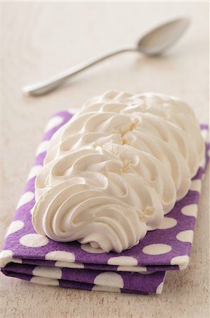 simsearch:825-07523009,k - Meringue Stock Photo - Rights-Managed, Code: 825-07078017
