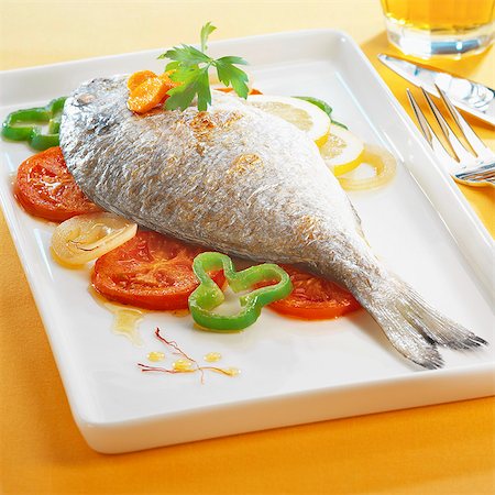 saffron spice - Royal sea bream with saffron and vegetables Stock Photo - Rights-Managed, Code: 825-07078292