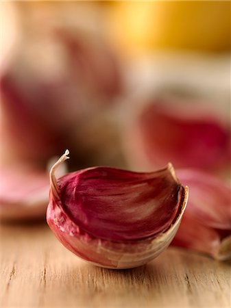 Pink garlic Foto de stock - Con derechos protegidos, Código: 825-07522104