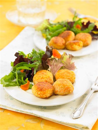 simsearch:825-06316768,k - Fried squash balls Foto de stock - Con derechos protegidos, Código: 825-07522166