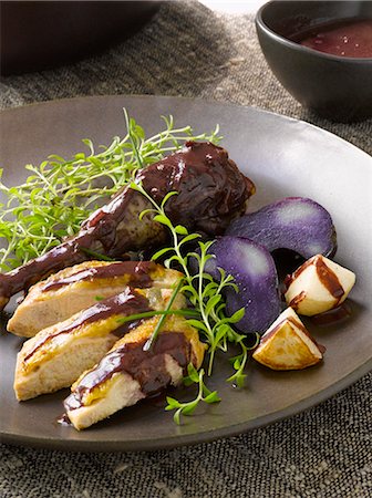 Guinea-fowl with red wine and purple mustard sauce ,potatoes Stock Photo - Rights-Managed, Code: 825-07522319