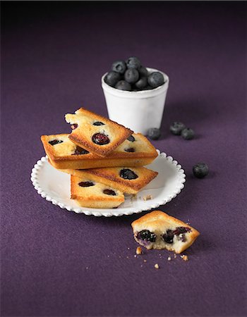 simsearch:825-07649210,k - Blueberry Financiers Foto de stock - Con derechos protegidos, Código: 825-07522551