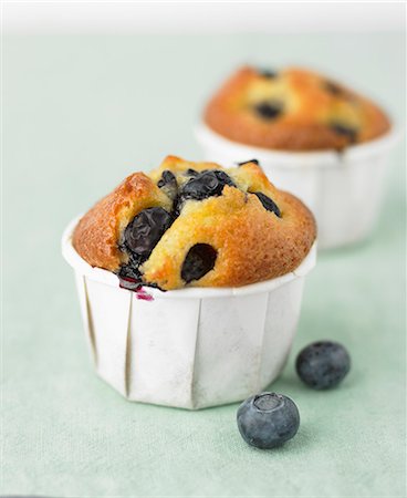 simsearch:825-06815207,k - Blueberry muffins Photographie de stock - Rights-Managed, Code: 825-07522649