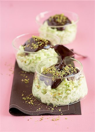 simsearch:652-07655421,k - Pistachio rice pudding with chocolate sauce Stock Photo - Rights-Managed, Code: 825-07522685