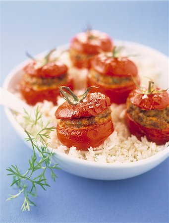 simsearch:825-07522386,k - Stuffed tomatoes with white rice Stock Photo - Rights-Managed, Code: 825-07522737