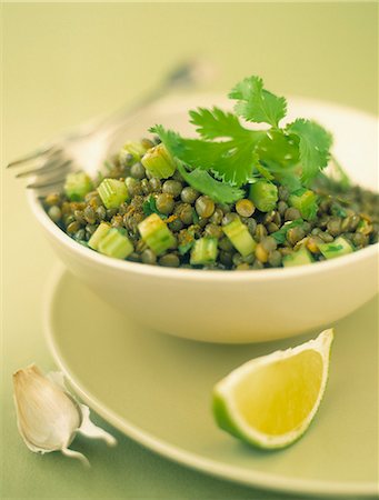 simsearch:825-07523013,k - Green lentil and celery stalk salad with cilantro Photographie de stock - Rights-Managed, Code: 825-07522731