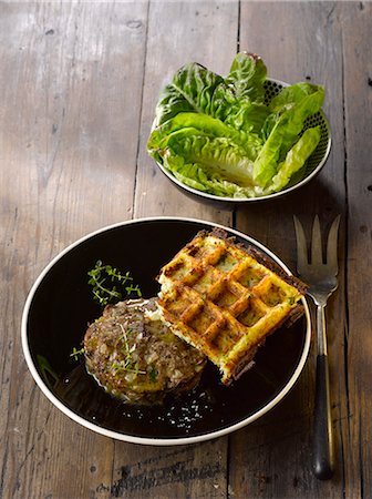 simsearch:825-07522901,k - Potato waffle with ground lamb Photographie de stock - Rights-Managed, Code: 825-07523134