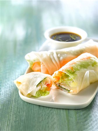 pictures of green food as appetizers - Spring rolls Stock Photo - Rights-Managed, Code: 825-07523162