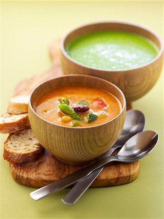 simsearch:825-07652691,k - Two different soups Stock Photo - Rights-Managed, Code: 825-07599536