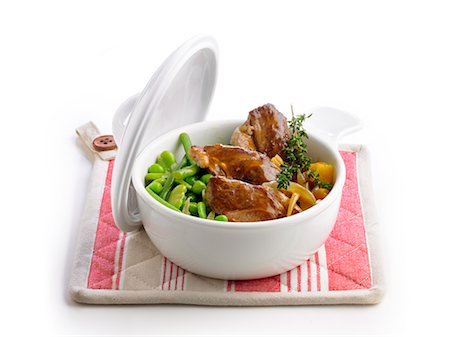 simsearch:652-03800517,k - Lamb stew with vegetable fricassée Photographie de stock - Rights-Managed, Code: 825-07599609