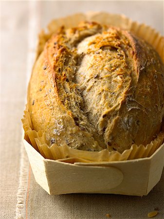 simsearch:652-07655793,k - Linseed bread Photographie de stock - Rights-Managed, Code: 825-07599669