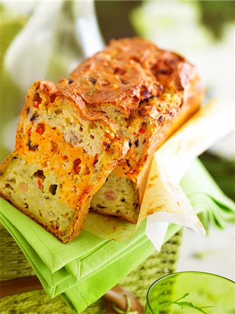 simsearch:652-06818839,k - Three layered vegetarian savoury cake Photographie de stock - Rights-Managed, Code: 825-07599740