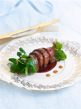 simsearch:825-03627991,k - Duck fillet with watercress Stock Photo - Rights-Managed, Code: 825-07649102