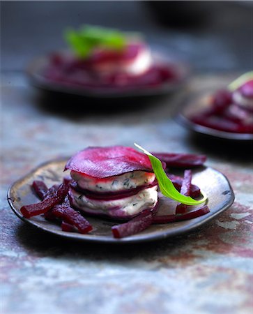 simsearch:825-03628285,k - Beetroot and Brousse mille-feuille Photographie de stock - Rights-Managed, Code: 825-07652599