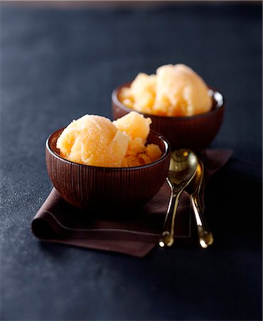 refine (to make more elegant) - Melon sorbet Stock Photo - Rights-Managed, Code: 825-07652815