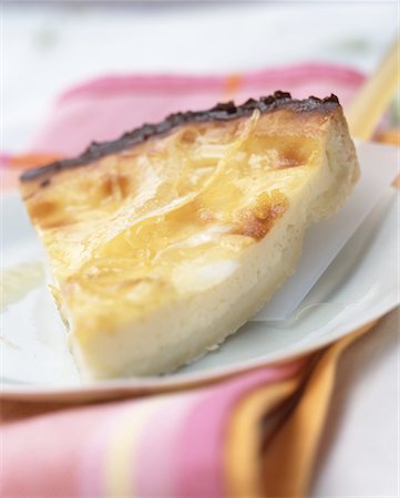 tarte au lait de poule Photographie de stock - Rights-Managed, Code: 825-02304035