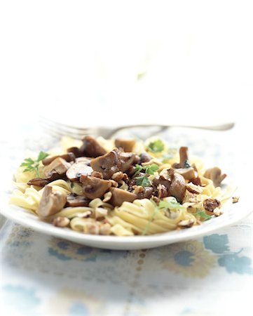 simsearch:825-02303229,k - Tagliatelle with mushrooms Stock Photo - Rights-Managed, Code: 825-02304030