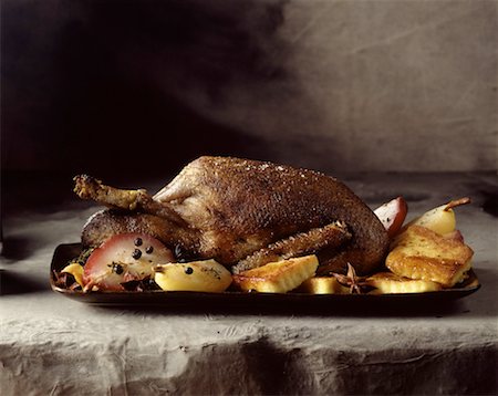 simsearch:825-02307052,k - roast wild duck with two pears Stock Photo - Rights-Managed, Code: 825-02304078