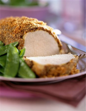 simsearch:825-02303718,k - Rôti de porc cuit avec une croûte Photographie de stock - Rights-Managed, Code: 825-02304227
