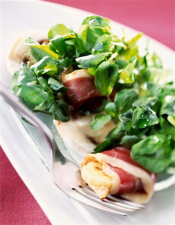 simsearch:825-02302826,k - Watercress and smoked duck fillet salad Stock Photo - Rights-Managed, Code: 825-02304979