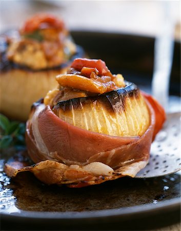 vegetable stuffed onion wrapped in raw ham Stock Photo - Rights-Managed, Code: 825-02305600