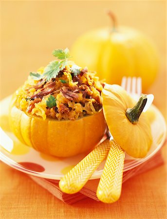 poultry stuffing - baby pumpkin stuffed with duck confit Stock Photo - Rights-Managed, Code: 825-02305905