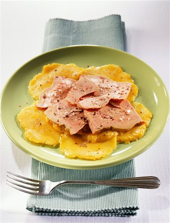 Carpaccio of foie gras with mango Fotografie stock - Rights-Managed, Codice: 825-02306152