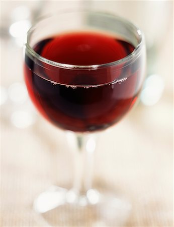 selective focus alcohol - glass of red wine Stock Photo - Rights-Managed, Code: 825-02306378