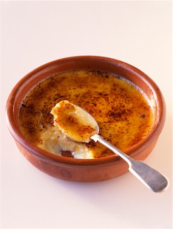 simsearch:825-02304110,k - Creme Brulee Stock Photo - Rights-Managed, Code: 825-02307277