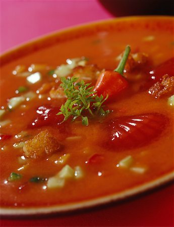 spicy gaspaccio with bloody mary Foto de stock - Con derechos protegidos, Código: 825-02307478