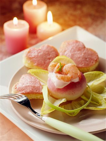 Small turnips stuffed with shrimps and tarama on toast Stock Photo - Rights-Managed, Code: 825-02307526
