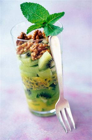 kiwi and passionfruit salad with walnuts Stock Photo - Rights-Managed, Code: 825-02307921