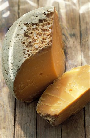 mature mimolette Stock Photo - Rights-Managed, Code: 825-02308031