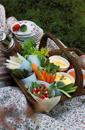 early fruit - basket of dips Stock Photo - Rights-Managed, Code: 825-02308052